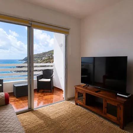 View The Ocean *